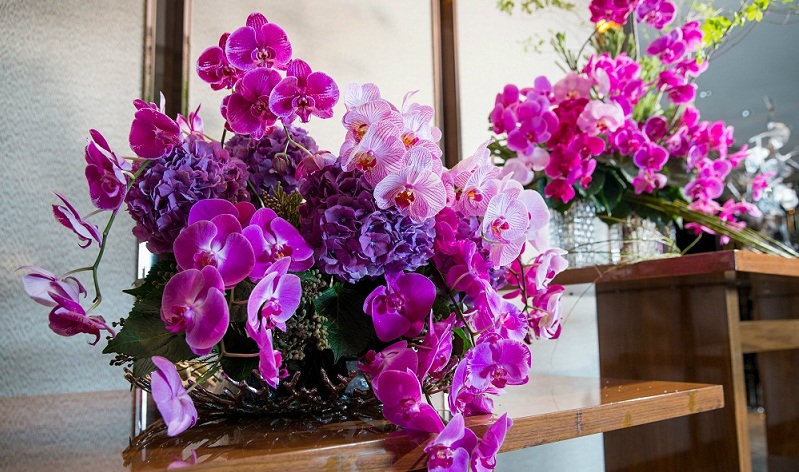 Elena Damy purple orchid floral arrangements hong kong weddings 800