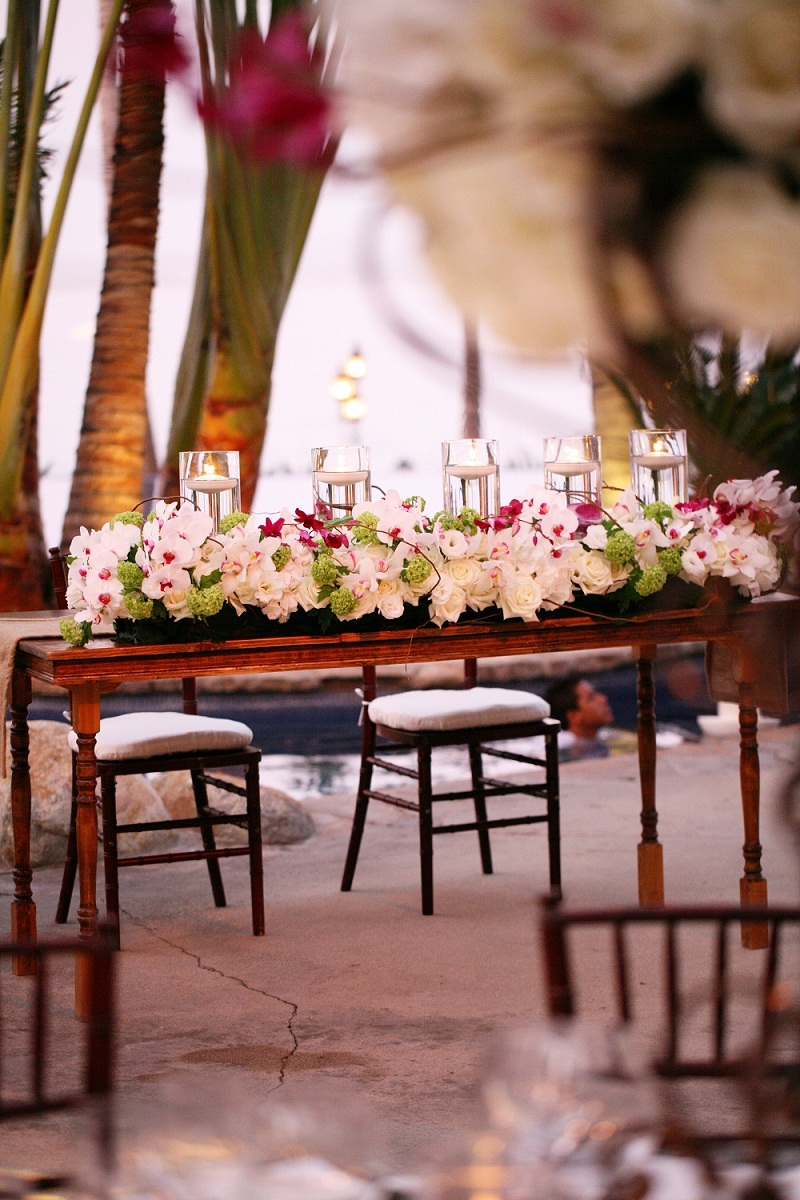 sweetheart tables tropical wedding inspiration elena damy 1000