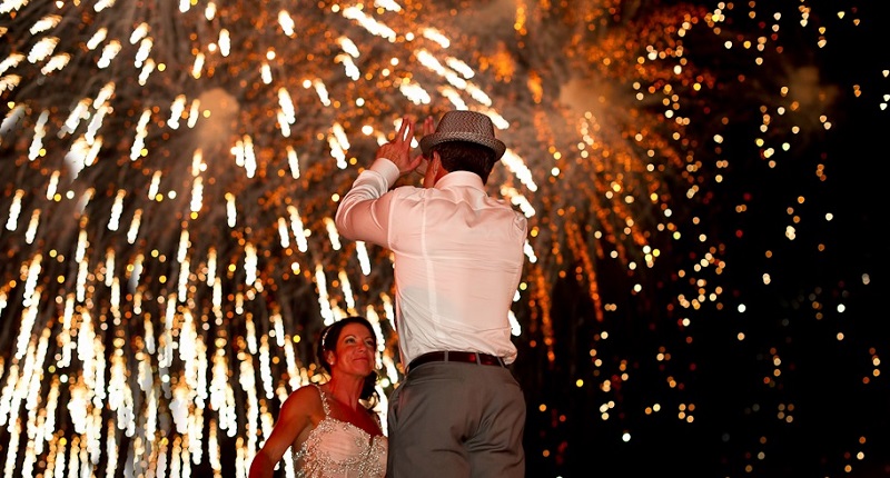 wedding fireworks destination weddings mexico esperanza resort