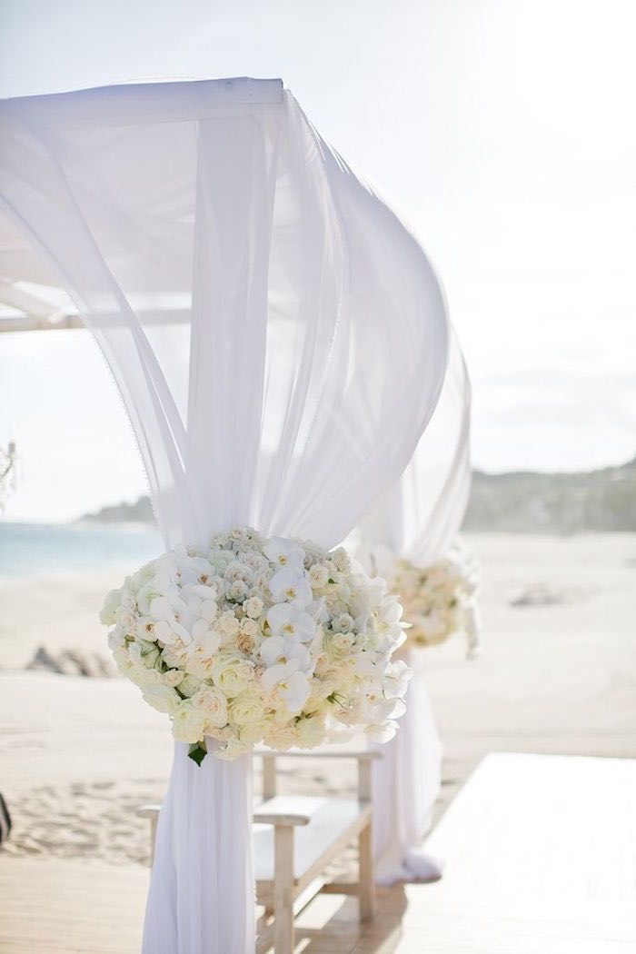 beach-wedding-ceremony-ideas-elena damy floral and event design destination weddings mexico 6