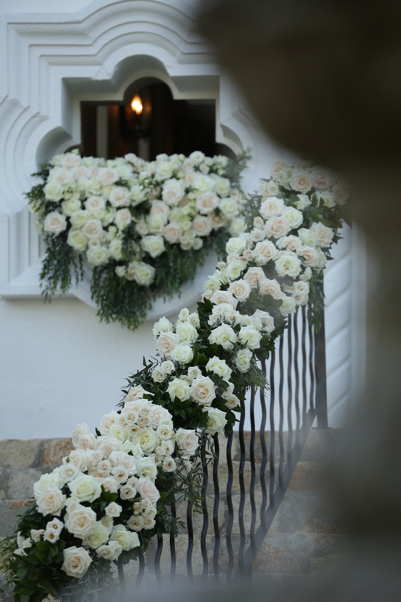 all white floral decor spanish chapel one and only palmilla weddings elena damy event designers