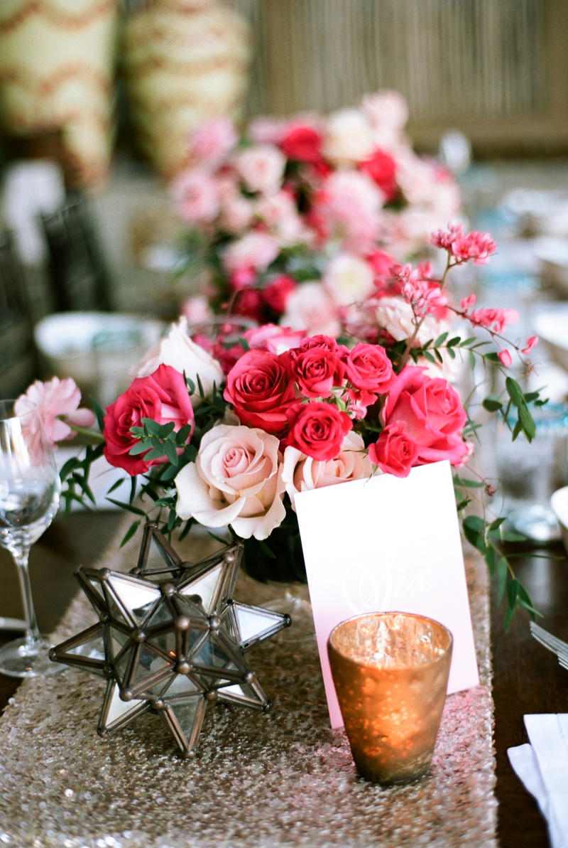 hot pink and blush roses gold accents wedding design mexico elena damy floral design nancy aidee photography