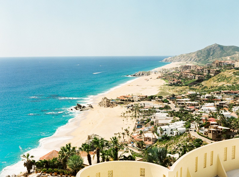beaches-los-cabos-mexico-the-resort-at-pedregal-baja-elena-damy-destination-wedding-planner