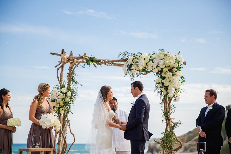 beach-weddings-los-cabos-wedding-planners-elena-damy-cabo-photographer-sara-richardson-5002