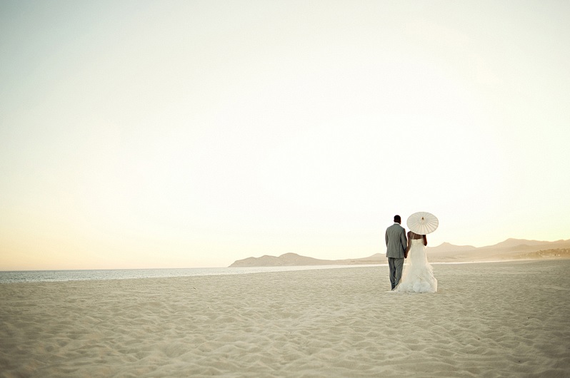 bridal-photos-on-the-beach-in-mexico-parasols-elena-damy-meka-and-shon-22